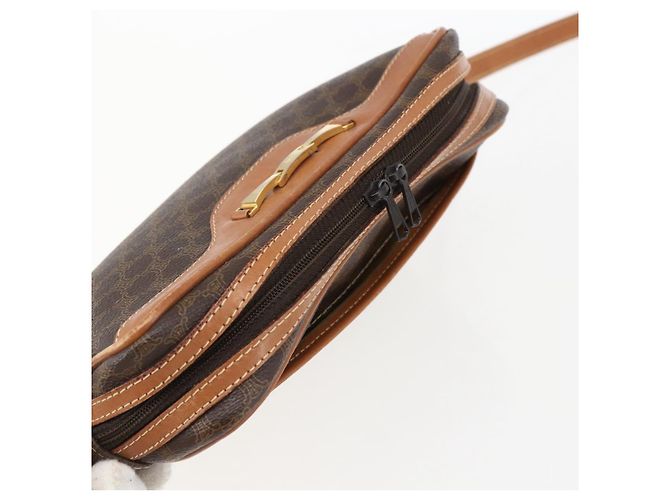 Céline Borsa a Spalla in Tela Macadam CELINE in Pelle PVC Marrone Oro Auth ti3696 D'oro - vista 6