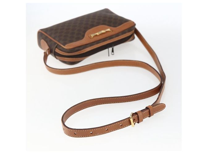 Céline Borsa a Spalla in Tela Macadam CELINE in Pelle PVC Marrone Oro Auth ti3696 D'oro - vista 7