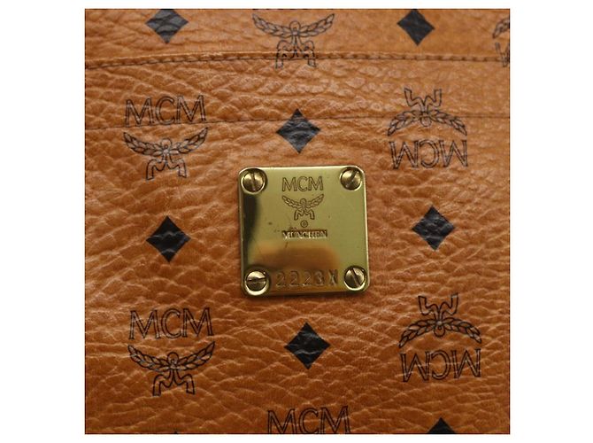 Borsa a Spalla MCM Vicetos Logogram in Pelle PVC Marrone Oro Auth BA10851 D'oro - vista 12