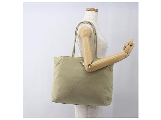 Prada Tote Bag aus Nylon in Creme Silber authentisch ti3744 Roh - Ansicht 23
