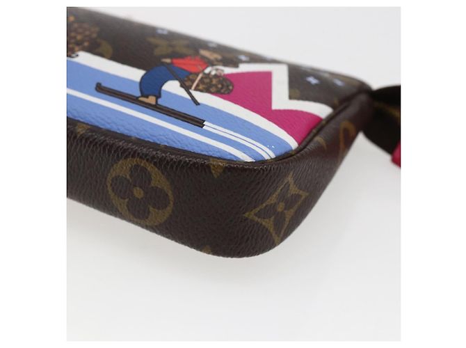 LOUIS VUITTON Mini Pochette Accessori Ski Bear Monogram M67769 Auth 168214SM Monogramma - vista 14