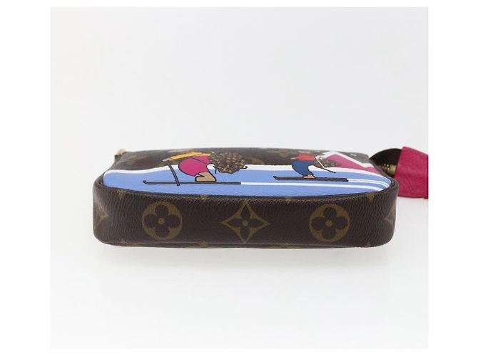 LOUIS VUITTON Mini Pochette Accessori Ski Bear Monogram M67769 Auth 168214SM Monogramma - vista 5