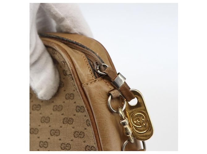 Gucci Borsa a Spalla Micro GG in Tela Beige Oro Auth ti3682 D'oro - vista 10