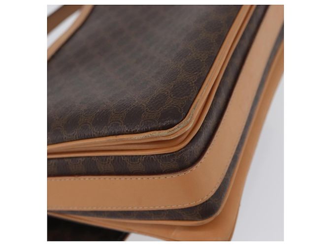 Céline Borsa a Spalla in Tela Macadam CELINE in Pelle PVC Marrone Oro Auth 170993 D'oro - vista 16