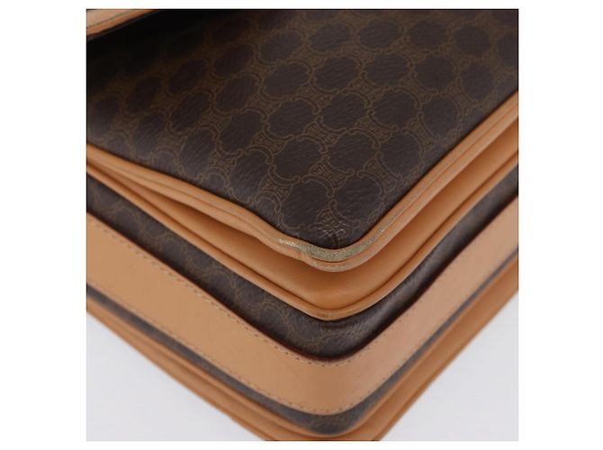 Céline Borsa a Spalla in Tela Macadam CELINE in Pelle PVC Marrone Oro Auth 170993 D'oro - vista 9