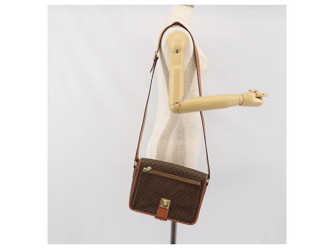 Céline Borsa a Spalla in Tela Macadam CELINE in Pelle PVC Marrone Oro Auth 171981 D'oro - vista 27