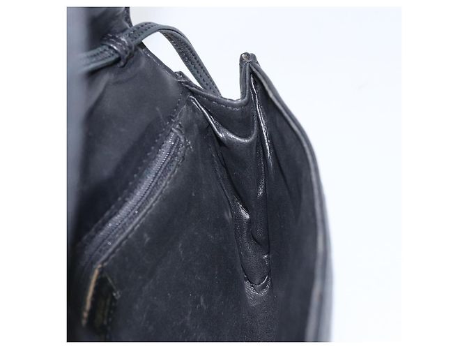 Borsa a Spalla FENDI in Pelle Nera Oro Auth ti3646 Nero D'oro - vista 17