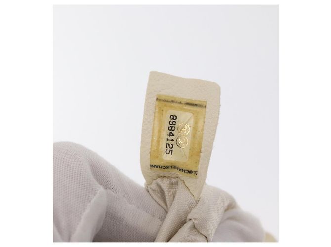 CHANEL Borsa a Spalla in Pelle Wild Stitch con Catena Avorio Oro CC Auth 169894 D'oro Crudo - vista 12