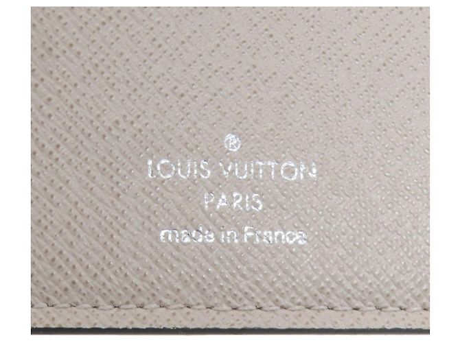 Cartera Larga Brazza en Taiga Louis Vuitton Castaño - vista 6