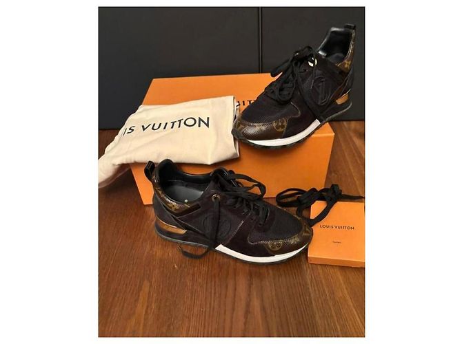 Sneakers Run Away Louis Vuitton Marrone Nero - vista 5