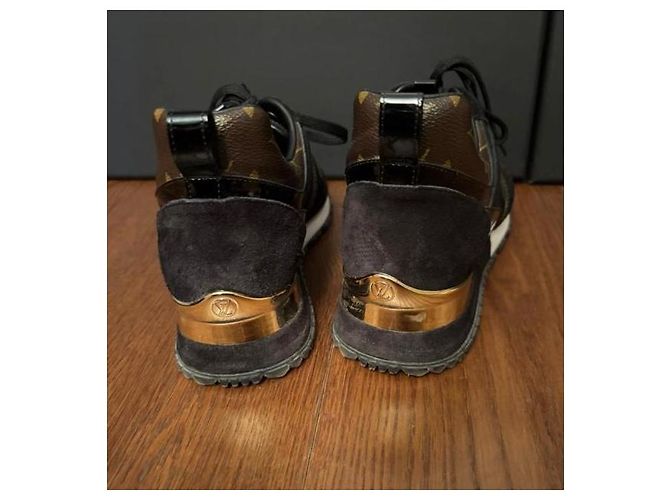 Sneakers Run Away Louis Vuitton Marrone Nero - vista 9