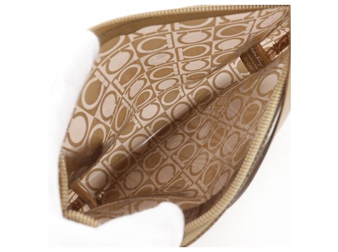 Borsa Tote Gancini di Salvatore Ferragamo Beige - vista 7