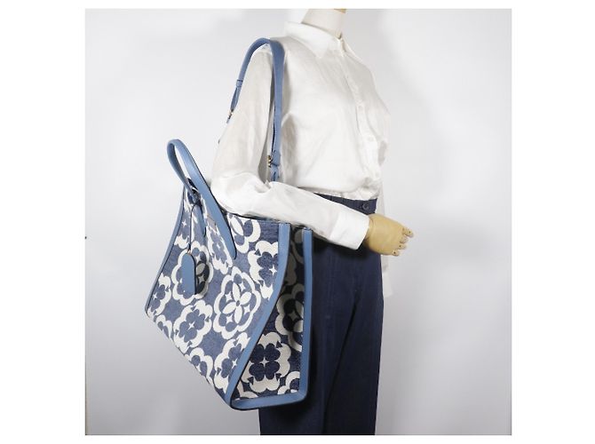 Große Chenille Manhattan Tote von Kate Spade Hellblau - Ansicht 15