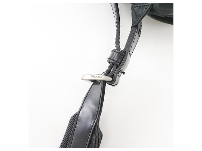 Prada grüner Nylon-Rucksack - Ansicht 13