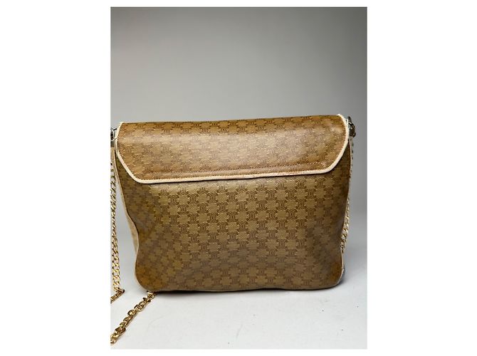 Céline Vintage Celine Paris Triomphe Monogram Kettenledertasche in Braun - Ansicht 10