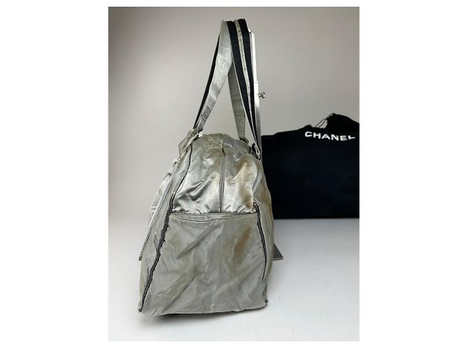 Vintage Chanel Polyester Duffel Bag Silber Schwarz - Ansicht 6