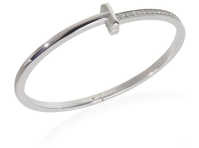 Bracciale a cerniera stretto Tiffany T T1 in oro bianco e diamanti Tiffany & Co. - vista 2
