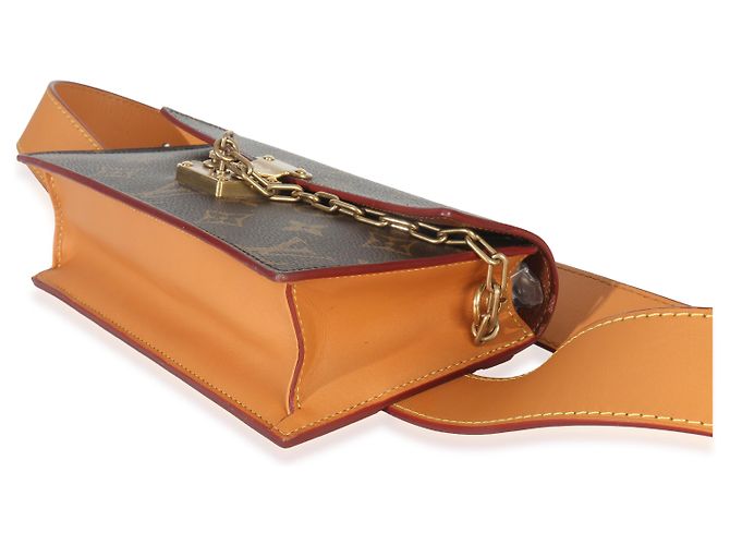 Twist Gürtelpouch S Lock aus Monogramm-Canvas von Louis Vuitton Braun - Ansicht 6