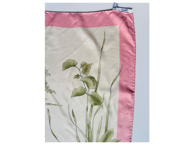 Sciarpa in seta Gucci Rosa - vista 3