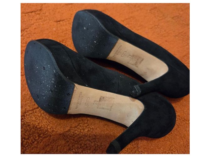 Pied à Terre Schwarze Wildleder-Pumps - Ansicht 2