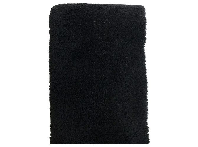 Comfy LV Schal von Louis Vuitton Schwarz Weiß - Ansicht 3