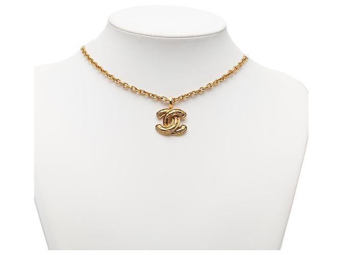 Collana pendente CC trapuntata in oro placcato Chanel D'oro - vista 6