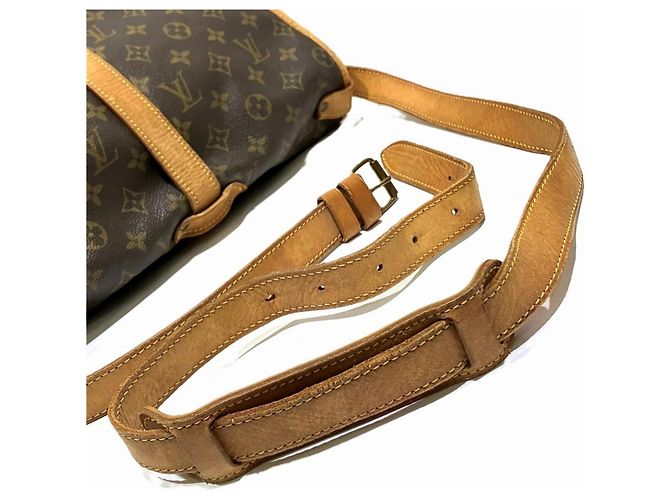 Bolsa de Ombro Saumur 35 Monograma Louis Vuitton Marrom - Ansicht 9