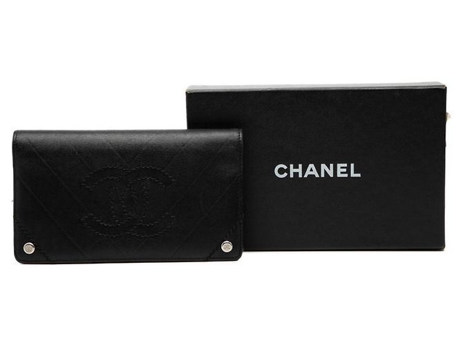 Chanel V-Stitch Coco Mark Bifold Langbörse in Schwarz - Ansicht 7