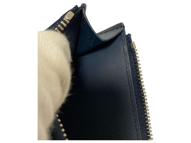 Billetera compacta Louis Vuitton Aerogram Fragment Azul marino - vista 8