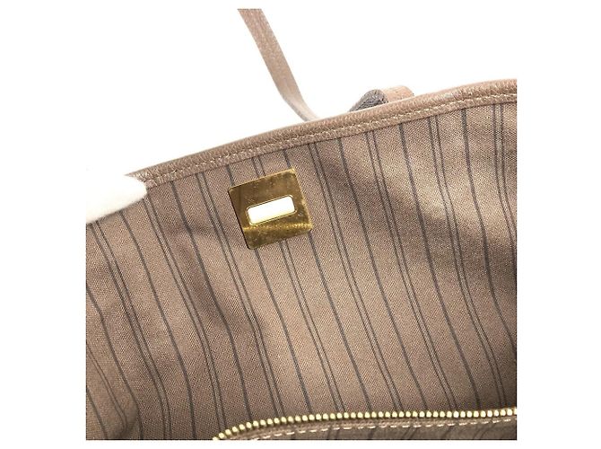 Borsa a Spalla Citadines PM in Monogram Empreinte Louis Vuitton Marrone - vista 18