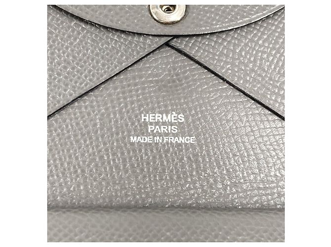 Hermès HERMES Cartera Bifold Calvi Duo en Gris Castaño - vista 11