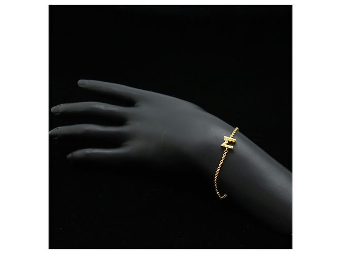 Louis Vuitton LV&ME M Initial Gold Charm Armband Golden - Ansicht 7