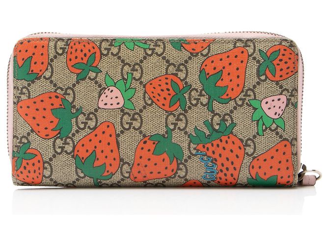 Gucci GG Supreme Strawberry Zip Around Wallet Marrone Beige - vista 3