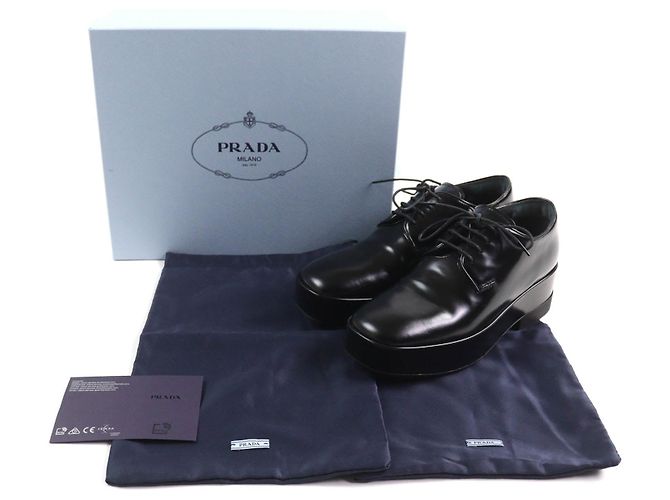 Scarpe da cerimonia in pelle con lacci e piattaforma con logo posteriore Prada Nero - vista 2