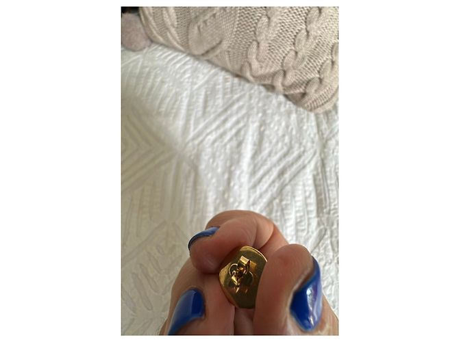 Louis Vuitton Ohrringe mit Perlen und Logo Weiß Golden - Ansicht 6