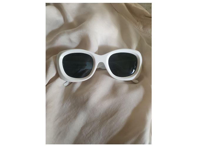 Gafas de sol blancas Emmanuelle Khanh 4231 0911 Hechas a mano Blanco - vista 2
