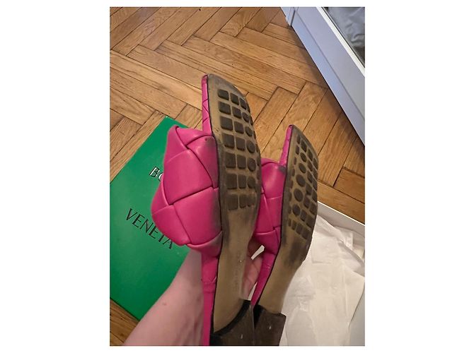 Mules Padded Cassette di Bottega Veneta Rosa - vista 4