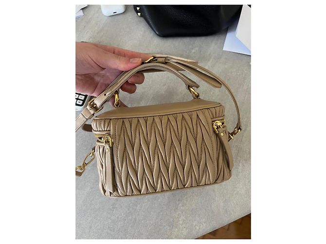 Borsa Matelassé Miu Miu Beige - vista 3