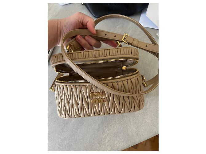 Borsa Matelassé Miu Miu Beige - vista 8