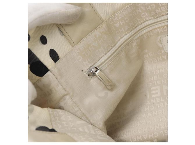 CHANEL Borsa Tote Canvas Bianca Argento CC Auth 170892 Bianco - vista 20