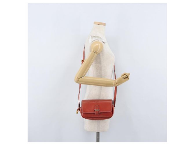 Borsa a Spalla LOEWE in Pelle Rossa e Oro Auth ep13468 Rosso D'oro - vista 23