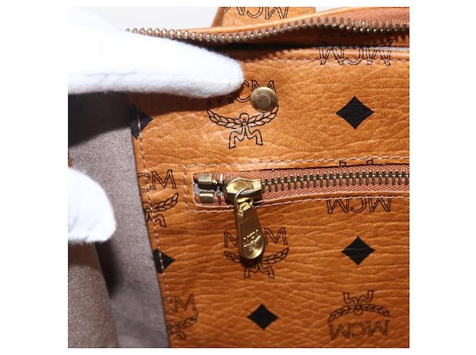 Borsa Tote MCM Logogram Vicetos PVC Marrone Oro Auth 172274 D'oro - vista 21