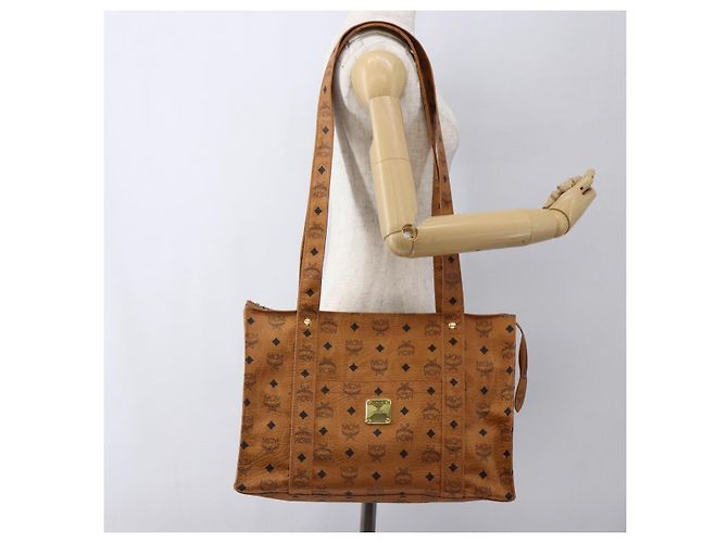 Borsa Tote MCM Logogram Vicetos PVC Marrone Oro Auth 172274 D'oro - vista 24