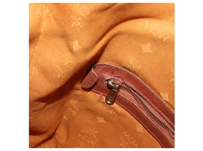 Borsa a Spalla MCM Vicetos Logogram in Pelle PVC Marrone Oro Auth bs33527 D'oro - vista 20