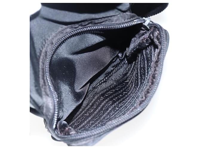 Borsa a Spalla PRADA Nylon Argento Nero Auth 172170 - vista 24