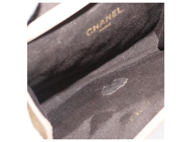 CHANEL Borsa a Spalla Matelassé in Pelle di Agnello Beige Oro CC Auth bs33475 D'oro - vista 18