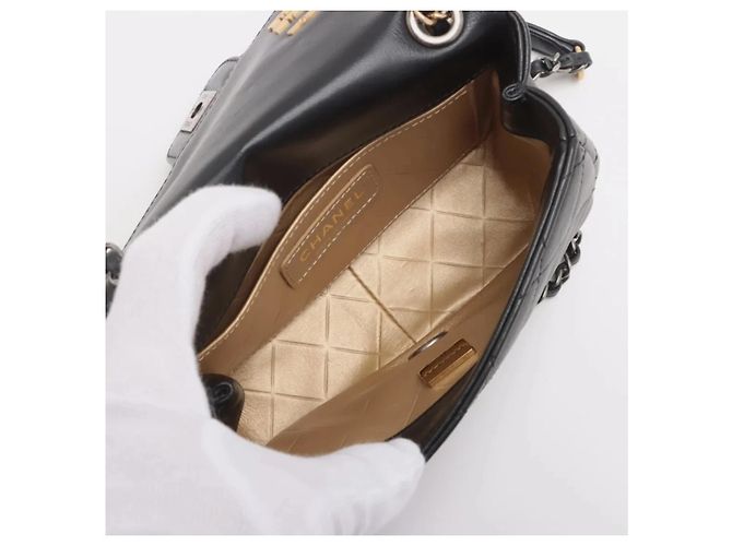 Bolso clásico de cuero acolchado negro Chanel Mini Coco Clips - vista 7