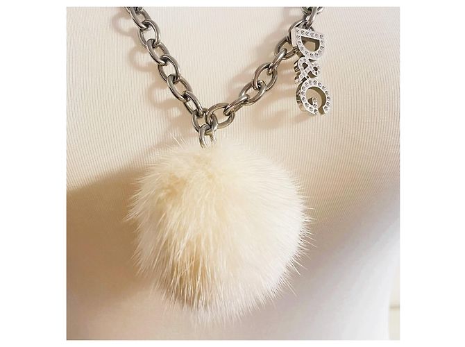 Dolce & Gabbana, Iconica collana DOLCE & GABBANA “Snow” pelliccia di visone e cristalli Argento Bianco - vista 11
