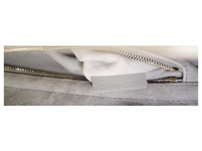 Lady Dior ultramatte mittel Tasche Grau - Ansicht 5