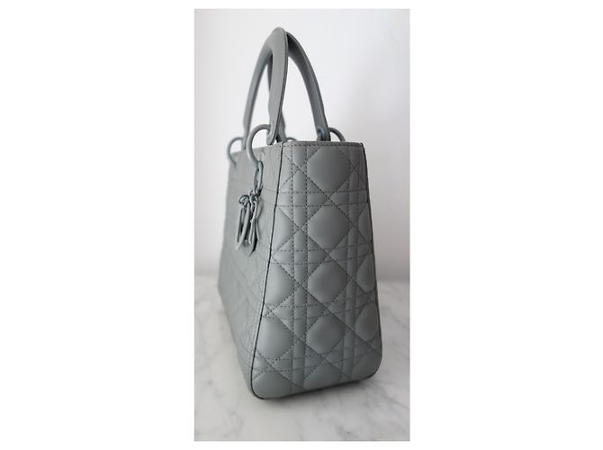 Lady Dior ultramatte mittel Tasche Grau - Ansicht 6